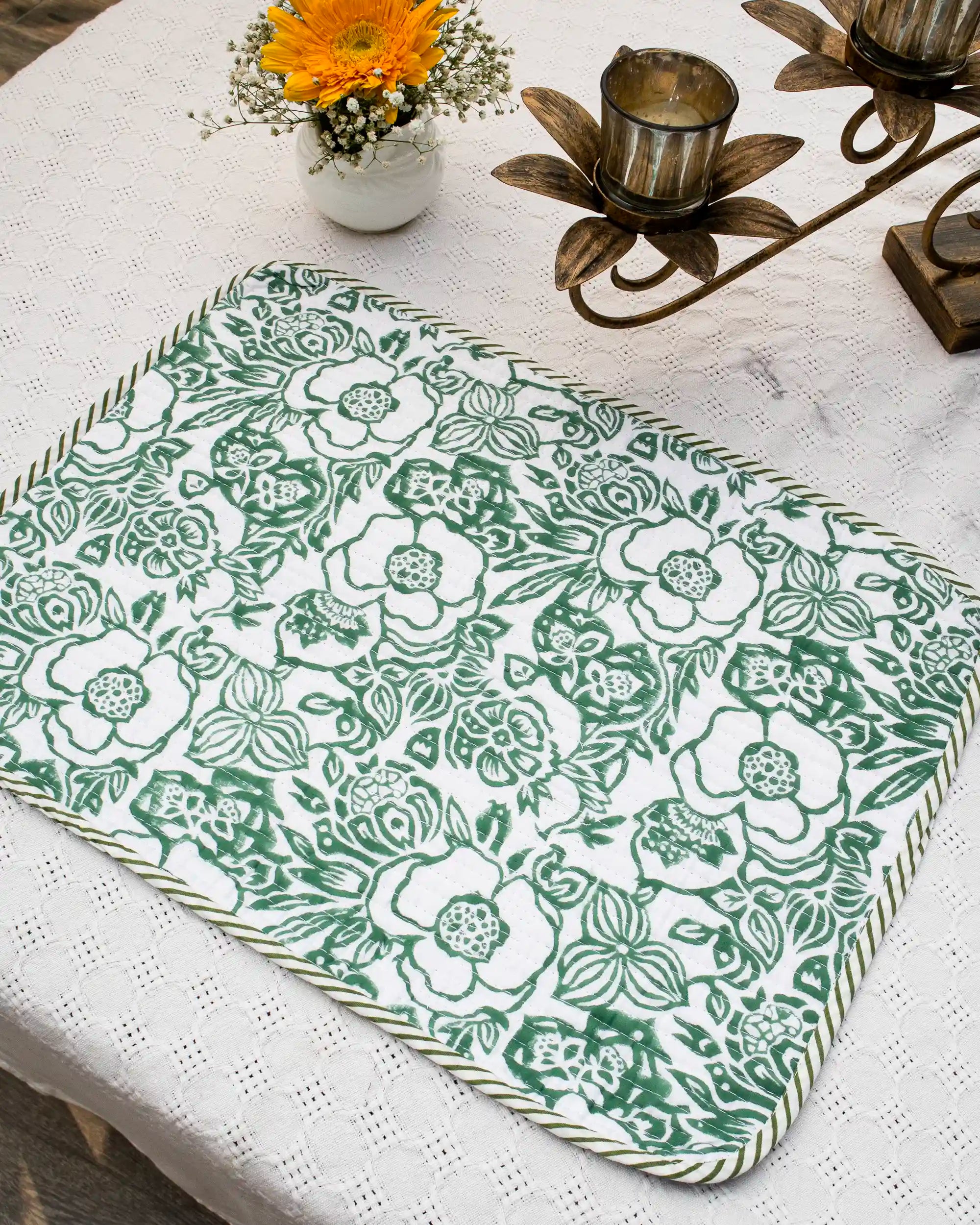 Green Garden Reversible Placemat Set (Choose 4 or 6) | Singhvis