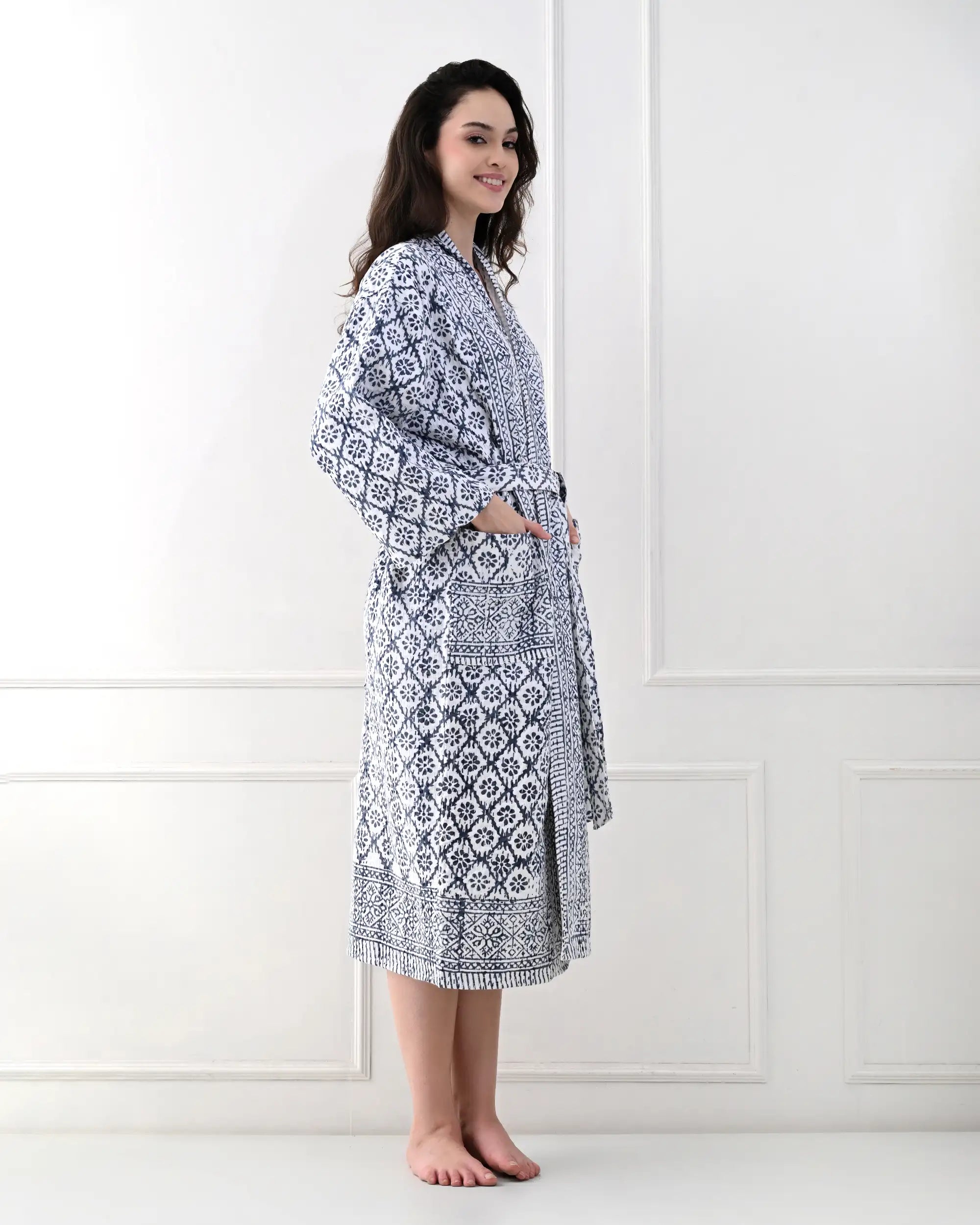 Harmony Blue Cotton Bathrobe | Singhvis