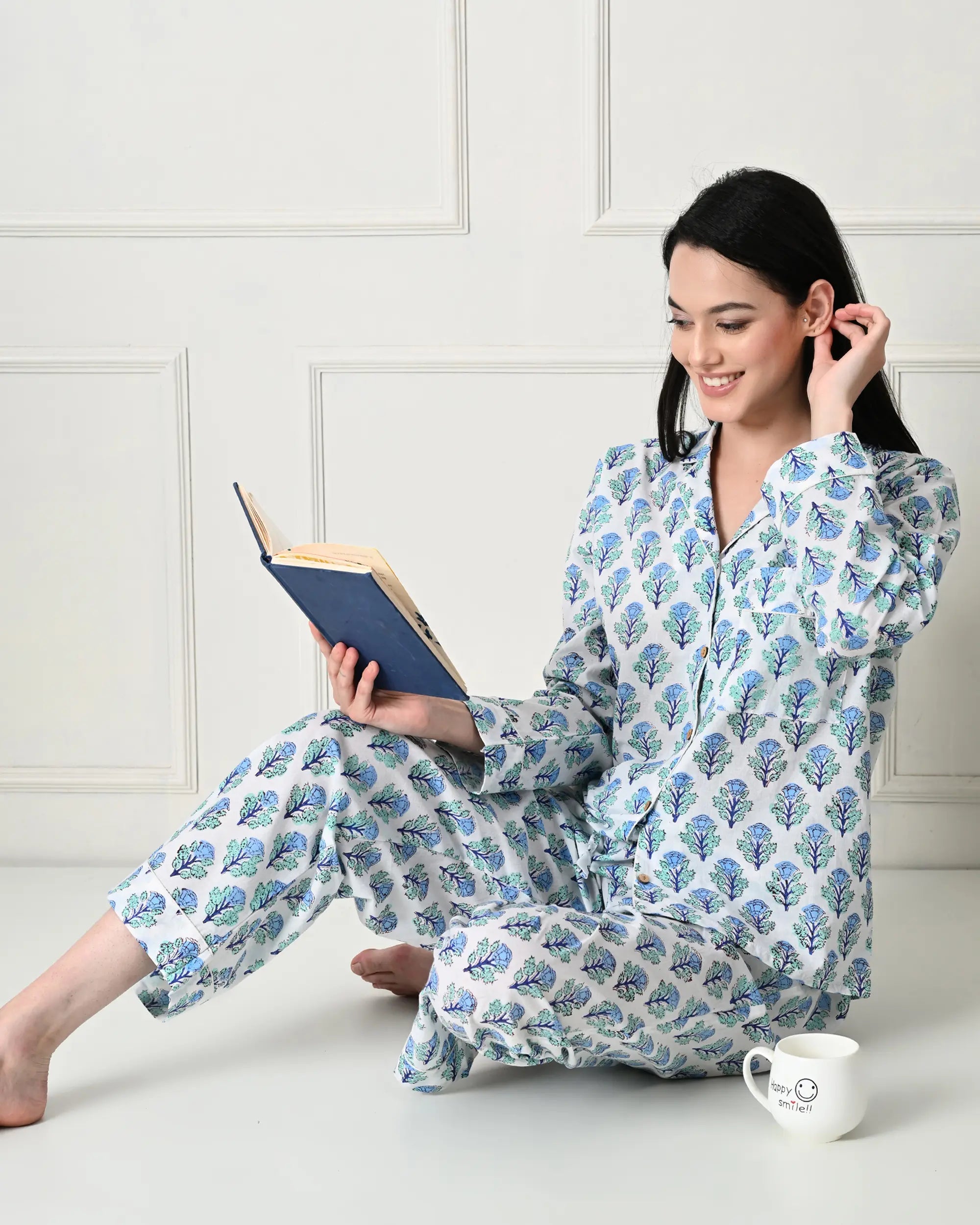 Organic Cotton Minty White Meadow Pajama Set | Singhvis