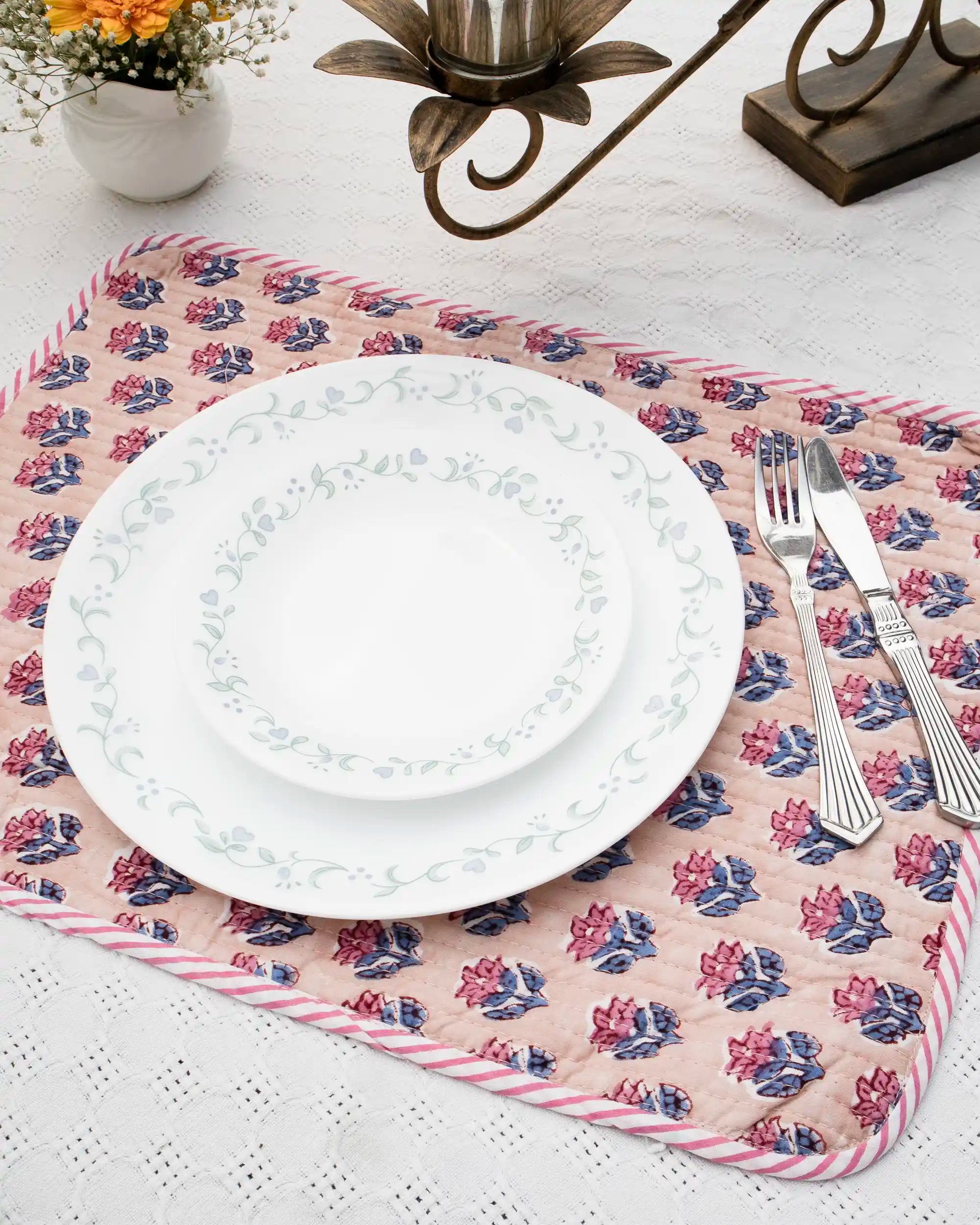 Slate Bloom Reversible Placemat Set (Choose 4 or 6) | Singhvis